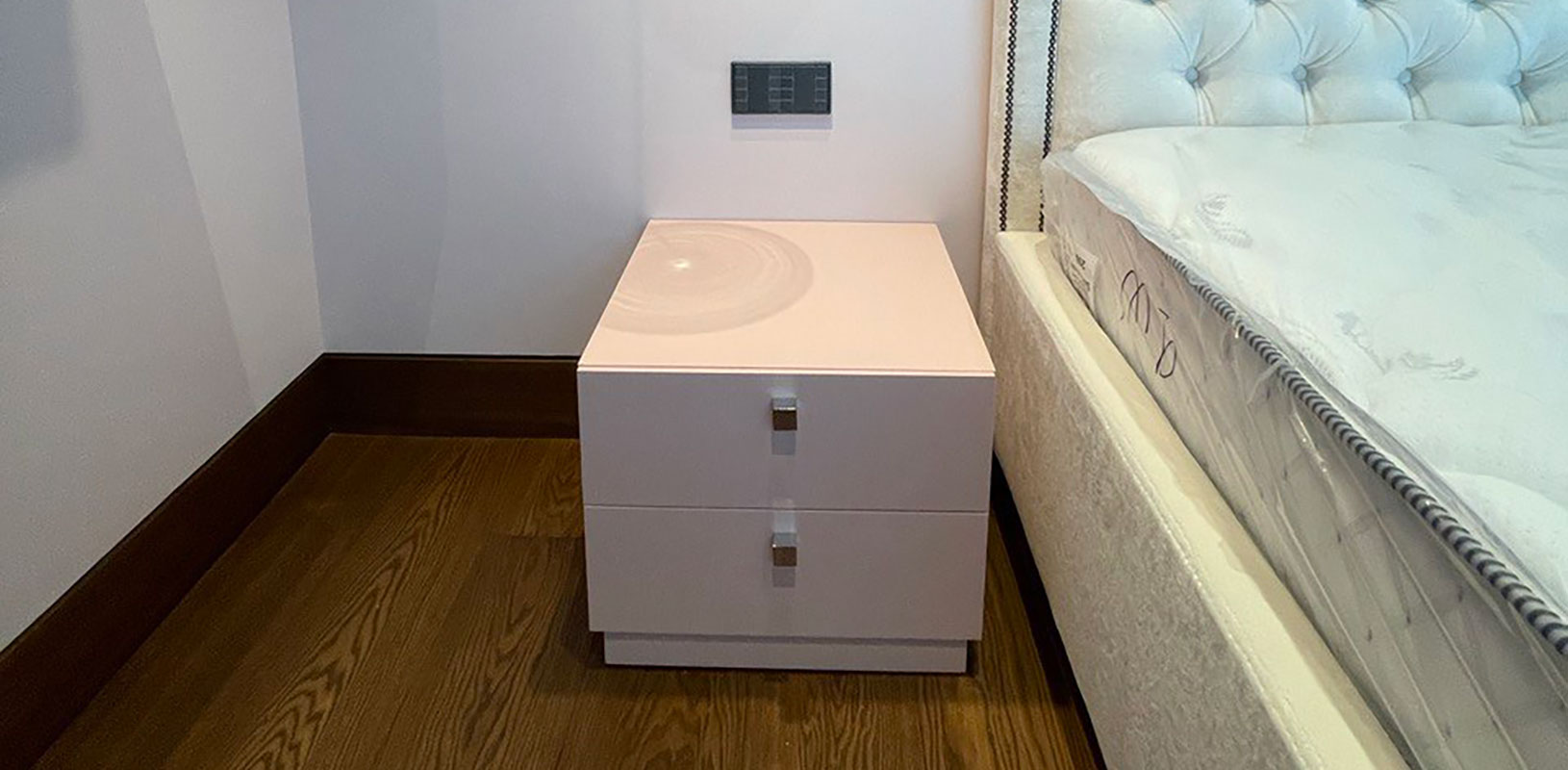 Дизайнерская кровать IW-Jess 1,5