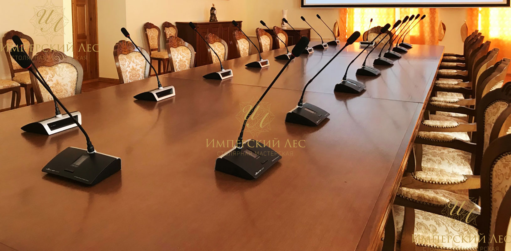 Столы "Grand office" для проведения переговоров