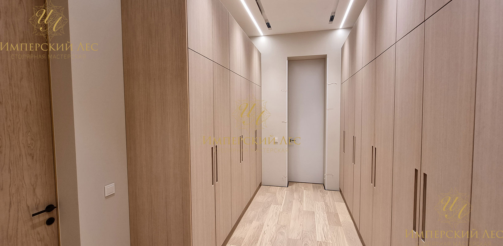Гардеробный шкаф IW-WardrobePro