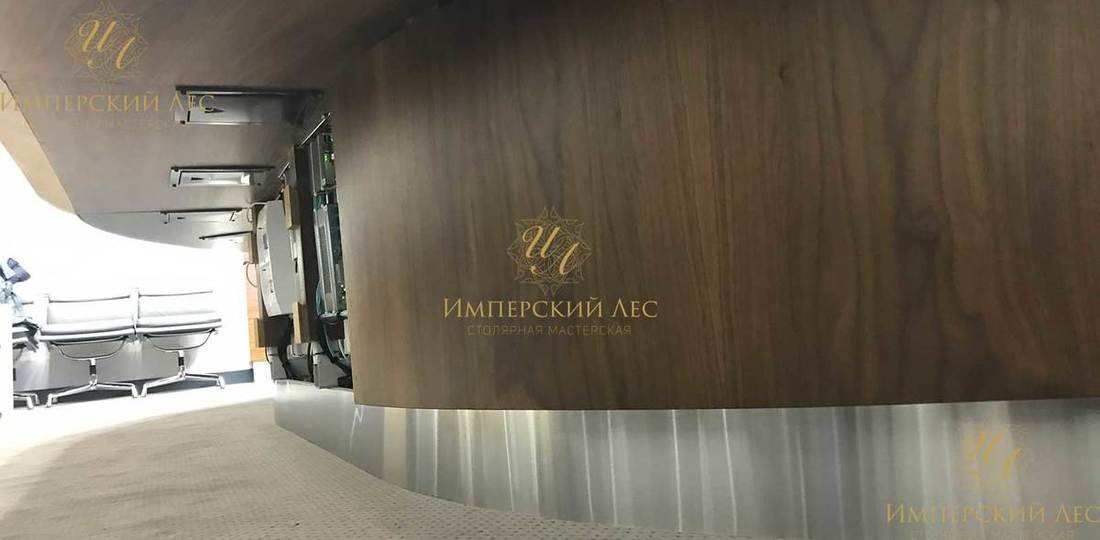 Стол для переговоров Атлантида