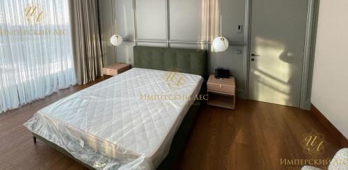 Дизайнерская кровать IW-Flora 2 Дизайнерская кровать IW-Flora 2