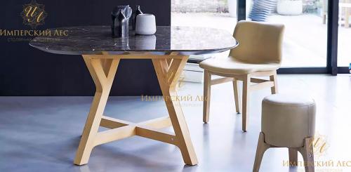 Дизайнерский стол IW Design из массива дуба и мрамора Дизайнерский стол IW Design из массива дуба и мрамора